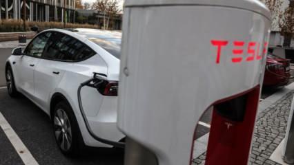 Tesla İzmir'de süper şarj istasyonu kuracak