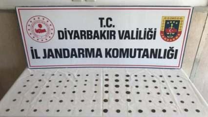 Diyarbakır'da tarihi eser operasyonu: 200 bin TL'ye satacaklardı