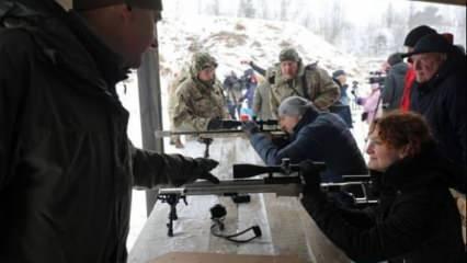 Ukrayna, vatandaşına silah eğitimi vermeye başladı