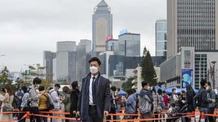 Hong Kong'da salgın nedeniyle 263 banka şubesi kapandı