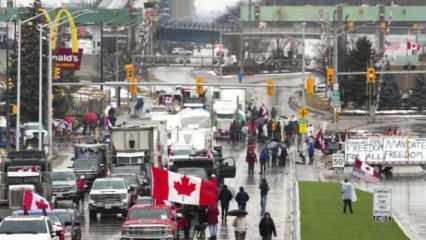 Kanada polisinden Ambassador Köprüsü operasyonu: Gözaltına alındılar