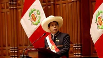 Peru'da yeni Başbakan Torres ve kabine üyeleri yemin etti