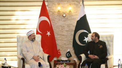 Diyanet İşleri Başkanı Erbaş'tan Pakistan'da üst düzey görüşme