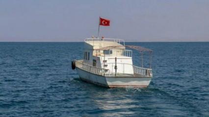 Yunan unsurlarından büyük provokasyon:  Türk balıkçılara ateş açtılar