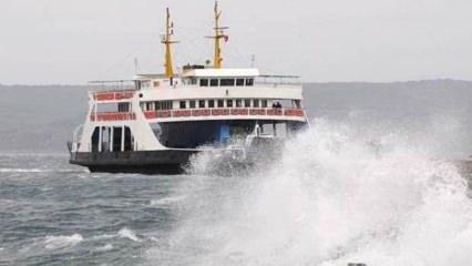 Güney Marmara feribot seferlerine fırtına engeli
