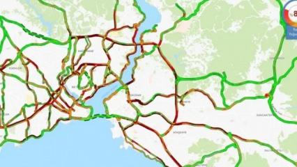 İstanbul durma noktasında: Trafik yoğunluğu yüzde 80'i aştı