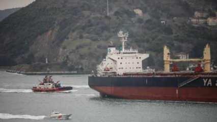 Odessa açıklarında vurulan Türk gemisi İstanbul Boğazı'na girdi