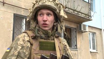 Ukraynalı asker röportaj yaparken bomba atıldı! O anlar kamerada