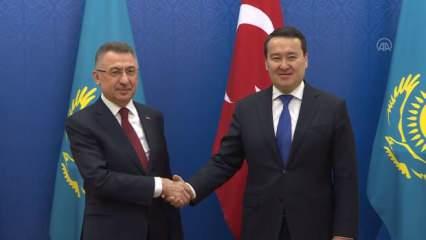 Cumhurbaşkanı Yardımcısı Oktay, Kazakistan Başbakanı İsmailov ile görüştü