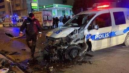 Polis otosu kaza yaptı: 2 yaralı