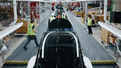Tesla'nın otomobil fabrikası Almanya'dan onay aldı!