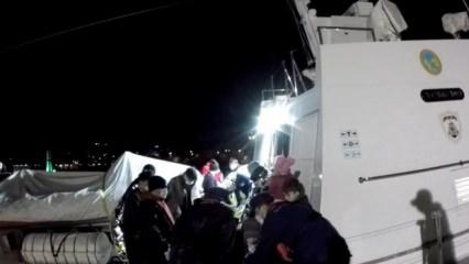 Yunanistan'ın ölüme ittiği 17 düzensiz göçmen kurtarıldı
