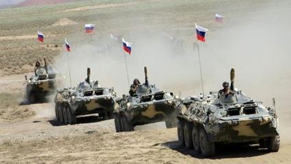 Rusya, Tacikistan’daki askeri üssünde eğitim tatbikatına başladı