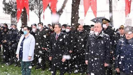 Sinop’ta yoğun kar altında anlamlı 18 Mart töreni