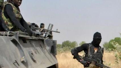 Nijerya'da köyü basıp 24 kişiyi katlettiler