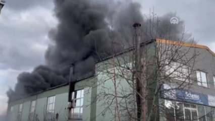 Son Dakika: Karabük'te fabrika yangını! 