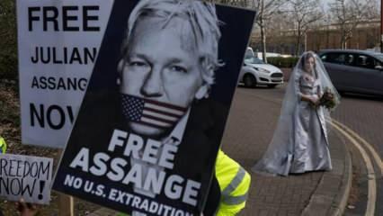 WikiLeaks'in kurucusu Assange hapishanede evlendi