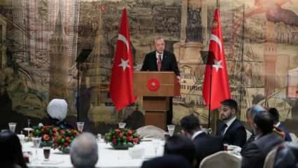 Cumhurbaşkanı Erdoğan: Birkaç aya salgını gündemimizden çıkarmayı umuyoruz