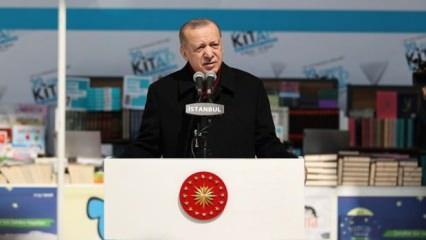 Cumhurbaşkanı Erdoğan: Geçmişle bağları kopartılmış bir millet istiyorlardı