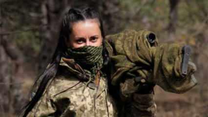 Rusya'nın korkulu rüyası kadın sniper "Kömür" ilk kez görüntülendi!