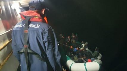Yunanistan unsurlarının Türk kara sularına ittiği 53 göçmen kurtarıldı