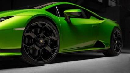 Lamborghini'nin ilk hibrit modelinin ayrıntıları belli oldu