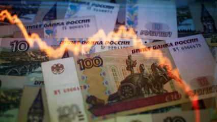 Ruble, serbestçe dönüştürülebilir para birimi özelliğini kaybetti! 