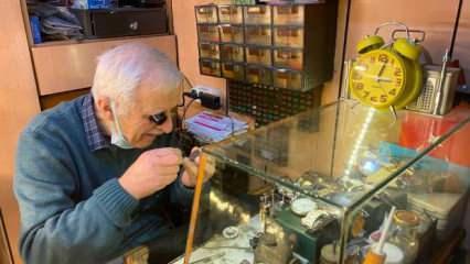 59 yıllık saat tamircisi: Meslek Türkiye'de bitiyor   