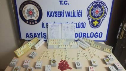 Kayseri'de kumar oynayan 23 kişiye 41 bin TL ceza