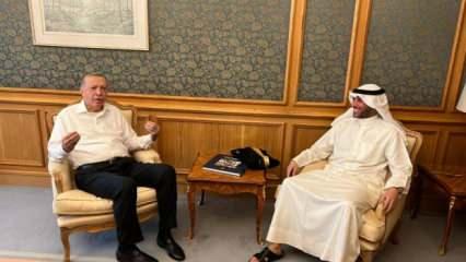 Başkan Erdoğan ve Kuveyt Meclis Başkanı Merzuk el-Ğanim'den Mekke'de sempatik kareler
