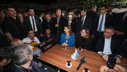 Cumhurbaşkanı Yardımcısı Oktay, Gaziantep'te gençlerle buluştu