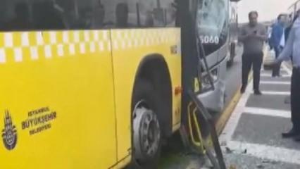 İstanbul'da 2 metrobüs çarpıştı! Kaza anı kamerada!