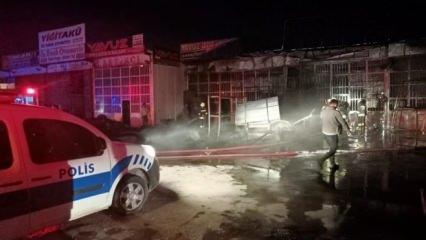 Konya'daki yangında 4 iş yeri kullanılamaz hale geldi
