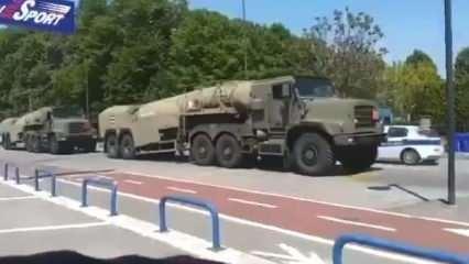 İngiltere'nin Ukrayna'ya gönderdiği uçak yakıtı taşıyan tankerler görüntülendi