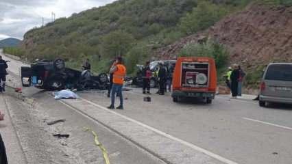 Çankırı'da feci kaza: 3 kişi öldü, 12 kişi yaralandı