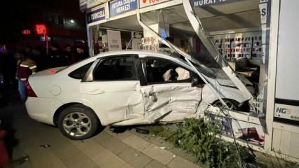 Çekmeköy'de kaza yapan otomobil dükkana girdi