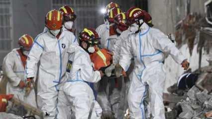 Çin'in Hunan eyaletinde çöken binadan 132 saat sonra bir kişi kurtarıldı