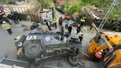 Sarıyer'de zırhlı araç devrildi: 2 polis yaralandı
