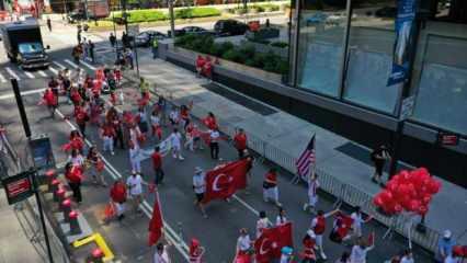 New York caddelerinde "Türk Günü" coşkusu 