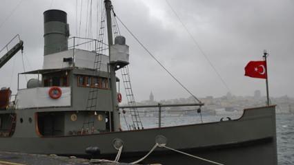 TCG Nusret Müze Gemisi, İstanbul'da ziyarete açıldı