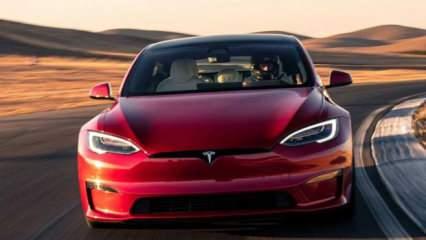 Tesla, 67 bin 698 otomobili geri çağırdı