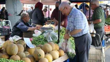 Pazarda sebze ve meyve fiyatları düşmeye başladı