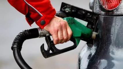Benzin ve motorine indirim beklentisi: Petrol 109 dolar, dolar 16,20'ye düştü