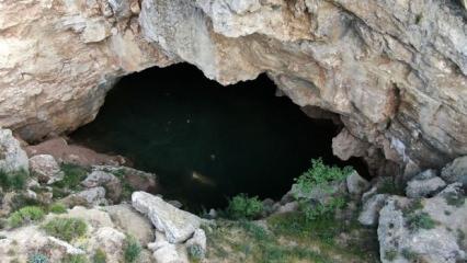 Sivas’ta 'Reşit’in Denizi' olarak bilinen gizemli mağara su doldu   