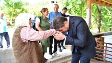 Başkan Tören'den 91 yaşındaki Fatma Teyzeye duygulandıran sürpriz   