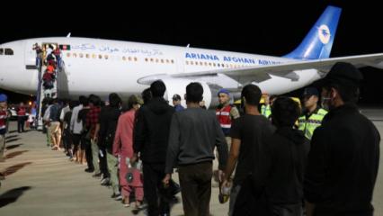227 düzensiz göçmenler sınır dışı edildi