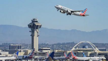 ABD'de 1500 uçak seferi iptal edildi