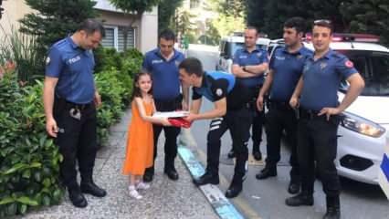Polislerden şehit kızına “karne sürprizi”