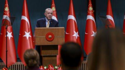 Erdoğan müjdeyi duyurdu: Asgari ücret zammı kararı! Memur ve emekli zammı açıklaması