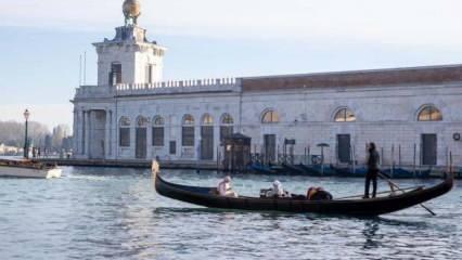 Venedik'te 2023'ten itibaren günübirlik turistlerden giriş ücreti alınacak